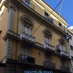 Ambra Noblesse , Naples Italie